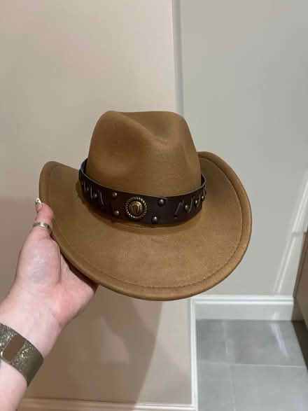 Photo of free Cowboy western hat never used (SE20) #1
