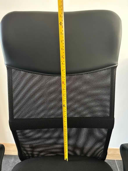 Photo of free Desk chair (Kettering NN15) #2