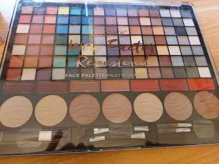 Photo of free Makeup - various (Divinity Road OX4) #1
