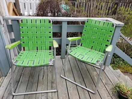 Photo of free vintage lawn chairs (Greektown) #1