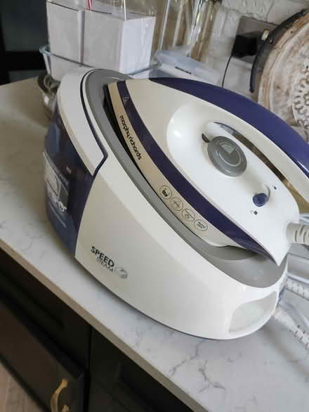 Photo of free Steam Iron (Evington Village LE5) #2