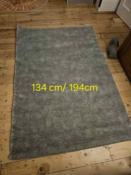 Photo of free Ikea rug large brand new (SE15) #1
