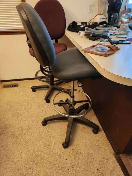 Photo of free Desk chairs - Adjustable height (North Kirkland) #2