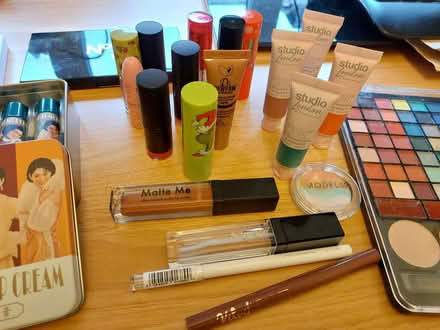 Photo of free Makeup - various (Divinity Road OX4) #2