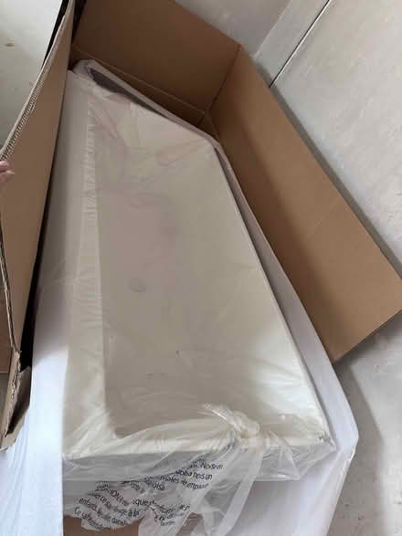 Photo of free bath damaged corner but can be repaired (Woodham Walter CM9) #1