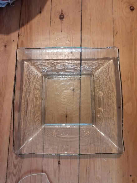 Photo of free Glass plate (Darlington) #1