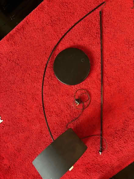 Photo of free Arche floor lamp (SW11) #2