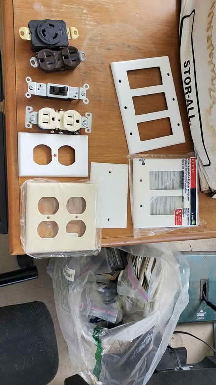 Photo of free Assorted Sockets, switches, plates (Boulder) #1