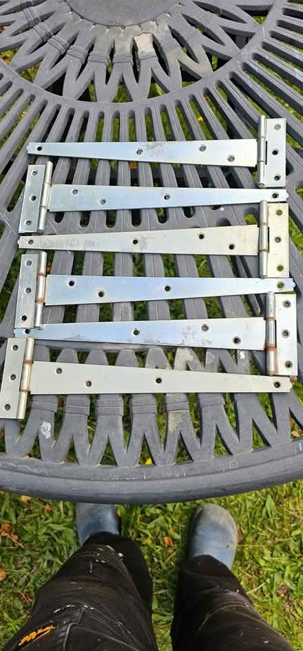 Photo of free Galvanised Hinges (Rickmansworth WD3) #1