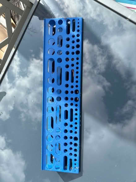 Photo of free Holder (BR3 Beckenham) #2