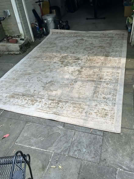 Photo of free 9x6 rug (Palisades DC.) #2