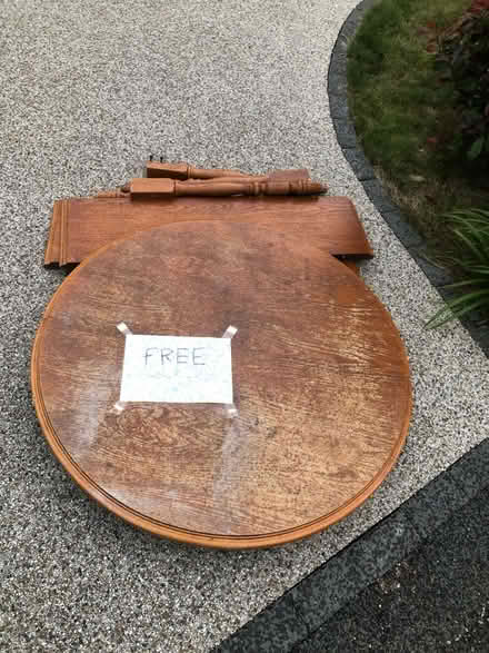 Photo of free Extending wood dining table (West Meads PO21) #1