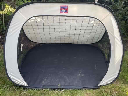 Photo of free Pop up goal 4' x 3'. (IQ Winnersh RG41) #1