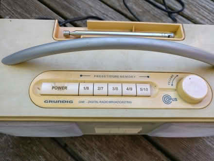 Photo of free DAB radio (Bray SL6) #2