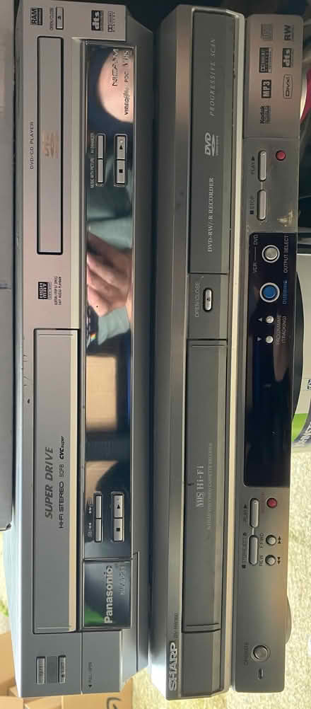 Photo of free 2 x vhs/dvd players / recorders FLACKWELL HEATH (Wooburn Green HP10) #1