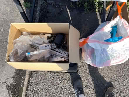 Photo of free Lots of toys, books etc today (IQ Winnersh RG41) #3