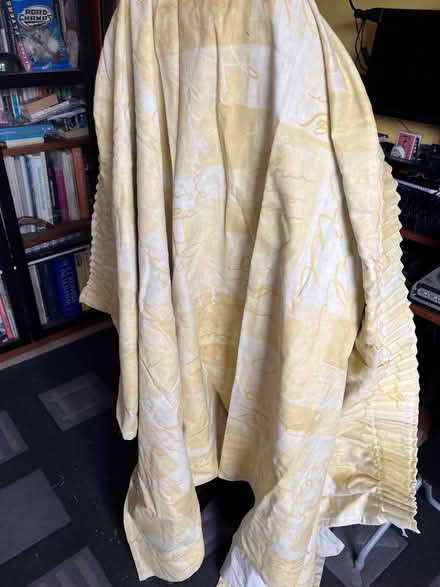 Photo of free Pair of curtains (Woodley RG5) #3