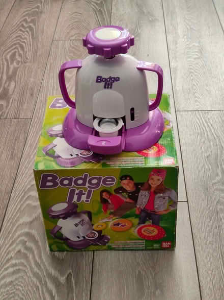 Photo of free Badge It! - Badge making machine (Penge BR3) #1