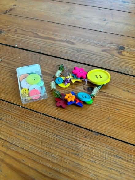 Photo of free Buttons for crafting (Dean EH4) #1