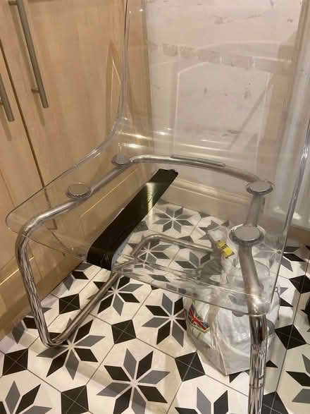 Photo of free 3 chairs (Thornton Heath) #3