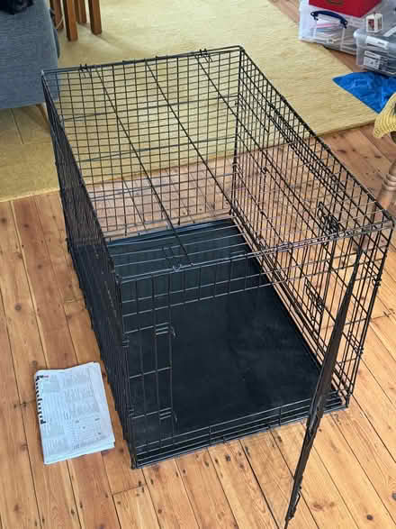 Photo of free Dog cage (Stroud Green N4) #2