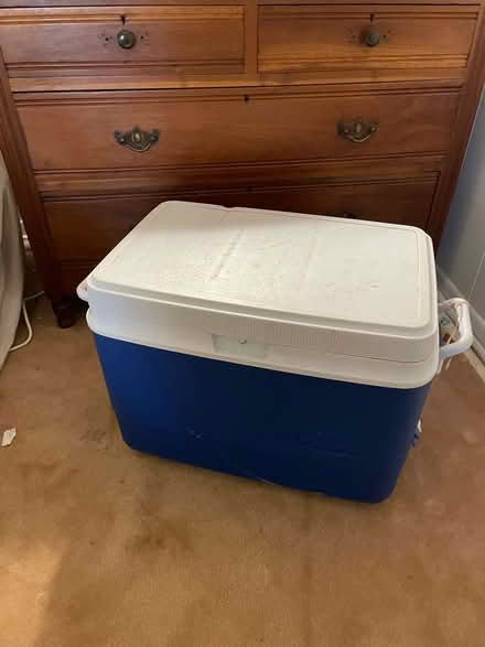 Photo of free Rubbermaid Cooler (Danbury Forest) #1