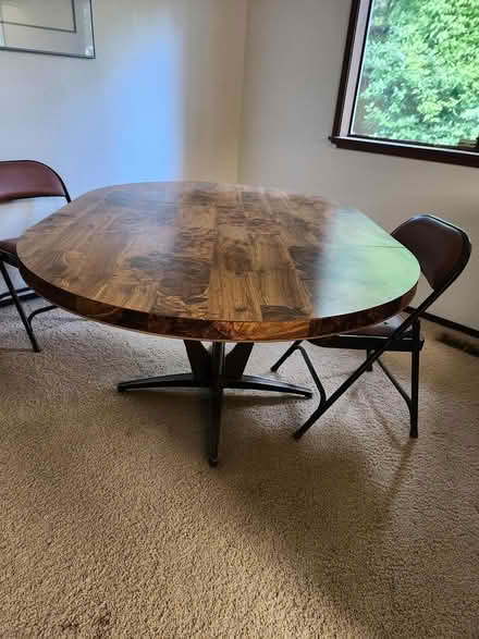 Photo of free Formica Dining table (North Kirkland) #3