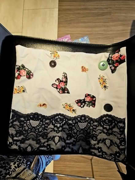 Photo of free Cushion cover, 12 in x 13 in (Brimscombe GL5) #1