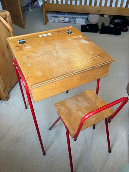Photo of free Retro desk (AB51) #1