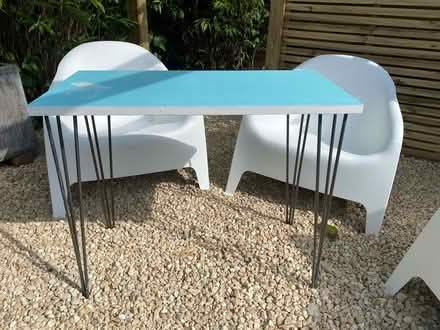 Photo of free Table /desk /dressing table (TW2 Twickenham) #2