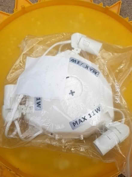 Photo of free IKEA sunshine ceiling light (Norham Manor OX2) #2