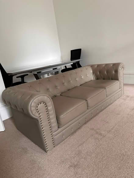 Photo of free 1 sofa & 2 bed side table& 2 lamps (Knightsbridge) #1
