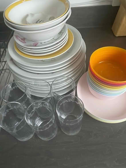 Photo of free Crockery (Eynsham OX294)