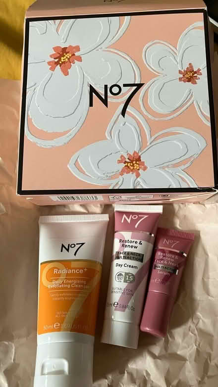 Photo of free No 7 gift set (Kingston KT2) #1