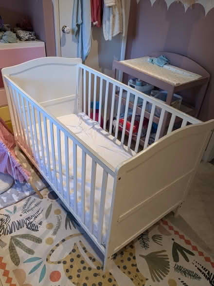 Photo of free White cot/toddler bed (Westbury BA13) #1