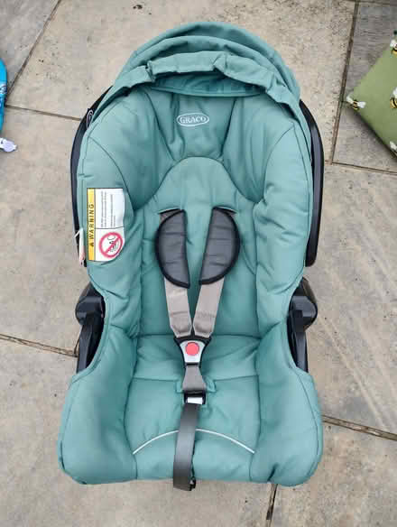 Photo of free Child's car seat (White Moss ST7) #1