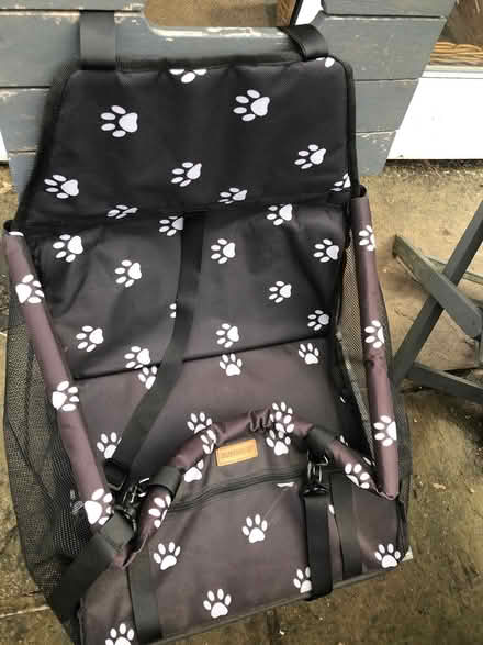Photo of free Small dog car seat (Mongewell Wallingford OX10) #1