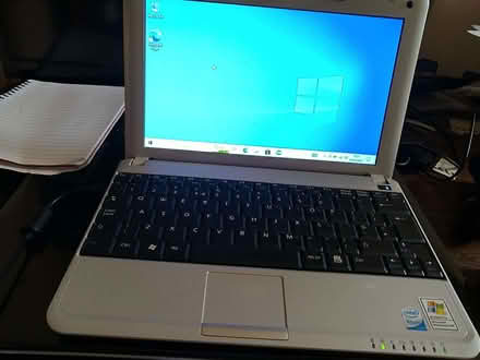Photo of free Advent laptop (Stafford ST16) #3