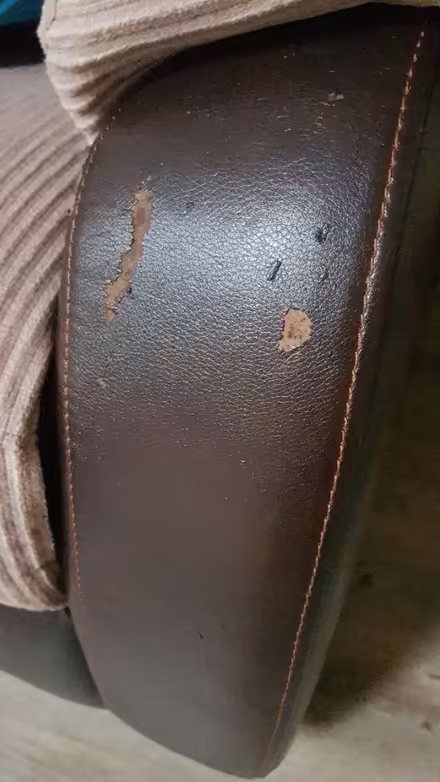 Photo of free 2 x 3-seater setees (Penmaenmawr) #2