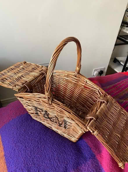 Photo of free Wicker Basket (Finsbury Park N4) #2