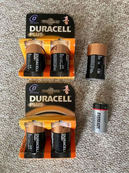 Photo of free 5 LR20 batteries 1 C R14 (Swindon SN25) #1