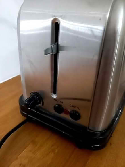 Photo of free Stainless steel toaster (Pinehurst SN25) #3