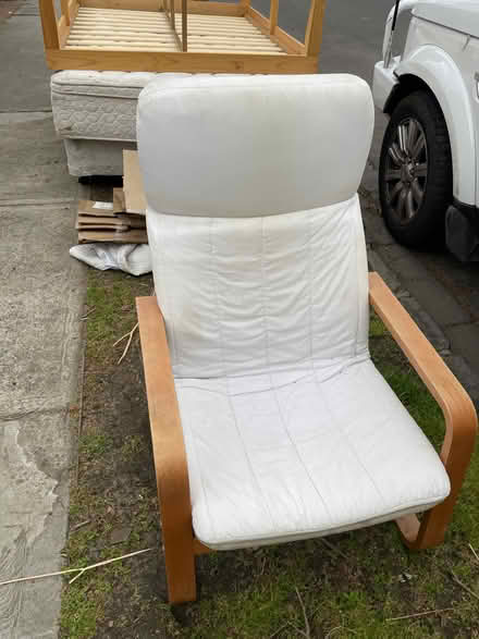 Photo of free Chair (Southeastern suburbs) #1