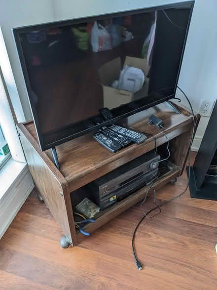 Photo of free TV stand (Sheppard & Kennedy) #2
