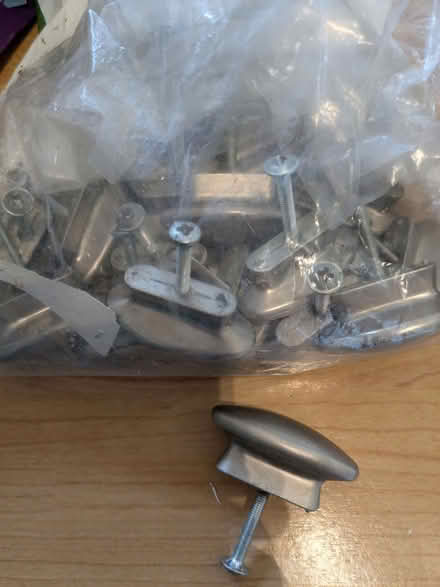 Photo of free Cupboard door handles (Chipping Norton OX7) #1