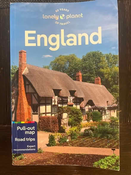 Photo of free Lonely planet England travel book (Scarsdale) #1