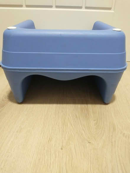 Photo of free Maxi-Top Seat No Strap (HA5 2NN) #2