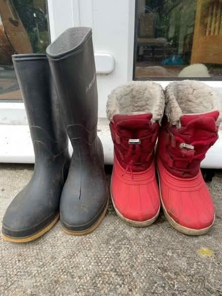Photo of free Snow boots and wellies (Netherton Braes G44) #1