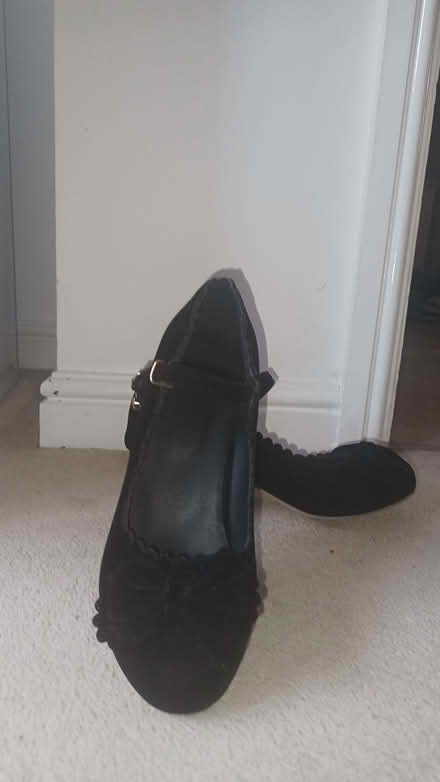 Photo of free Shoe size 39 (Richmond S13) #2