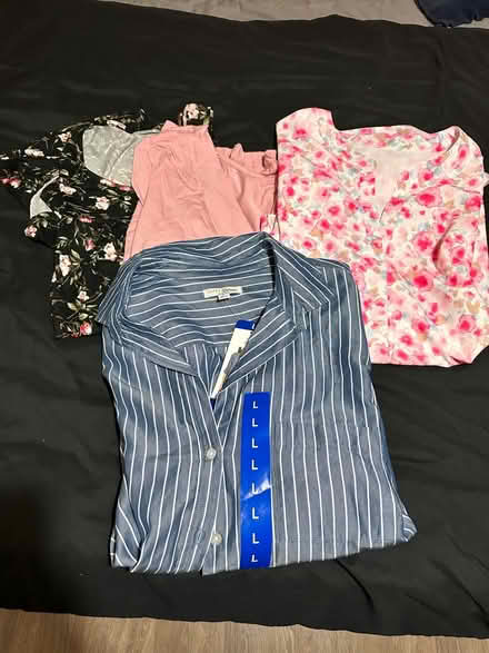 Photo of free Women tops size L XL new (MK11 Fairfields) #2